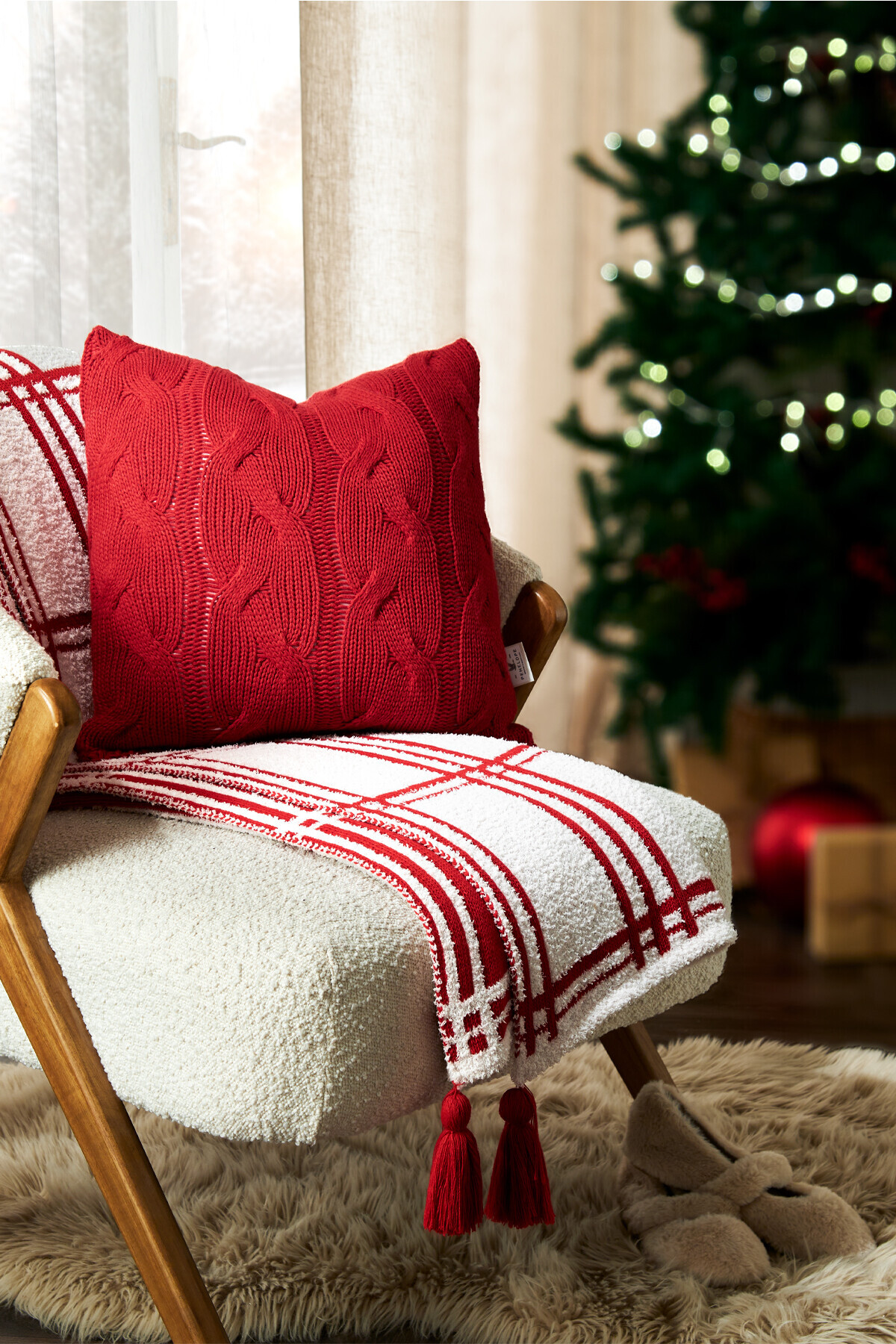 Triko Kırmızı Kırlent