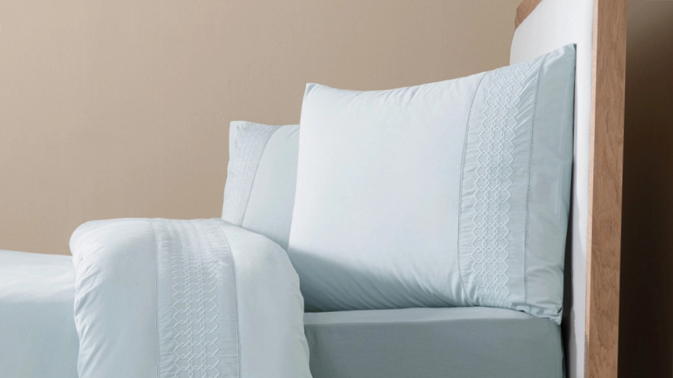 Çeyiz İçin Nevresim Takımı Seçimi: Kumaş, Konfor ve Şıklık Rehberi