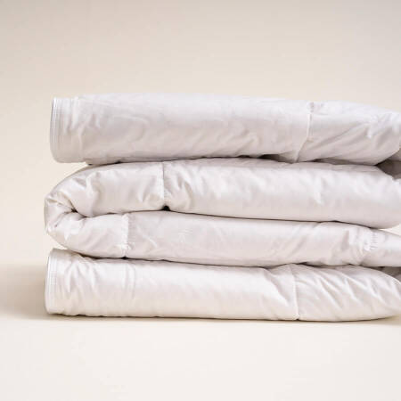 Isı Dengeleyici %100 Kaz Tüyü Bebek Yorganı - Gold Serisi - Penelope (1)