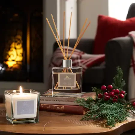 Yılbaşı No.93 Kutulu Hediye Seti (Oda Kokusu & Mum) - PENELOPE