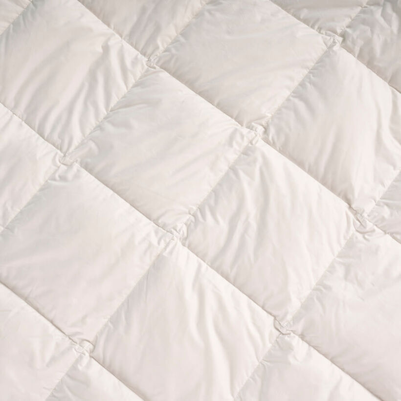Downa 70 Light Kaz Tüyü Yorgan - 
