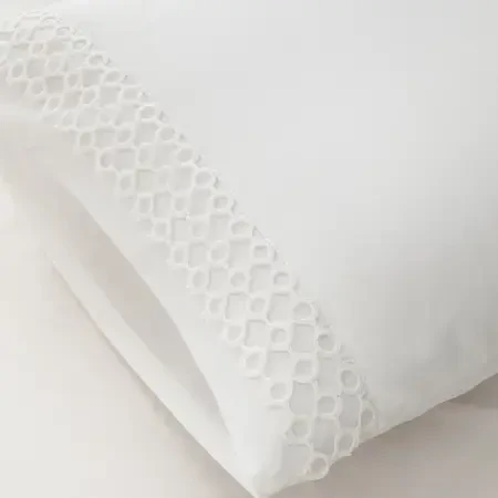 %100 Pamuk Saten Kumaş Nevresim Seti 200x220 cm Beyaz - Manuela Serisi - 3