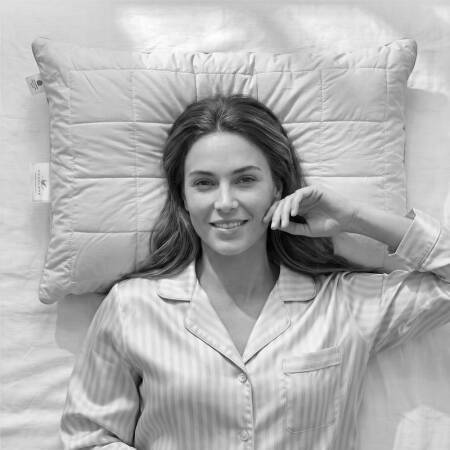 %100 İngiliz Yünü Dolgulu Pamuk Kumaş Yastık - Wooly Pure Serisi - Penelope